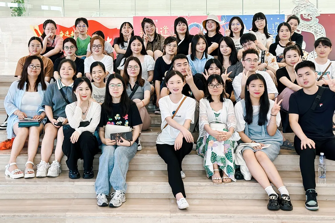 Team Building at Changsha gai (2).jpg